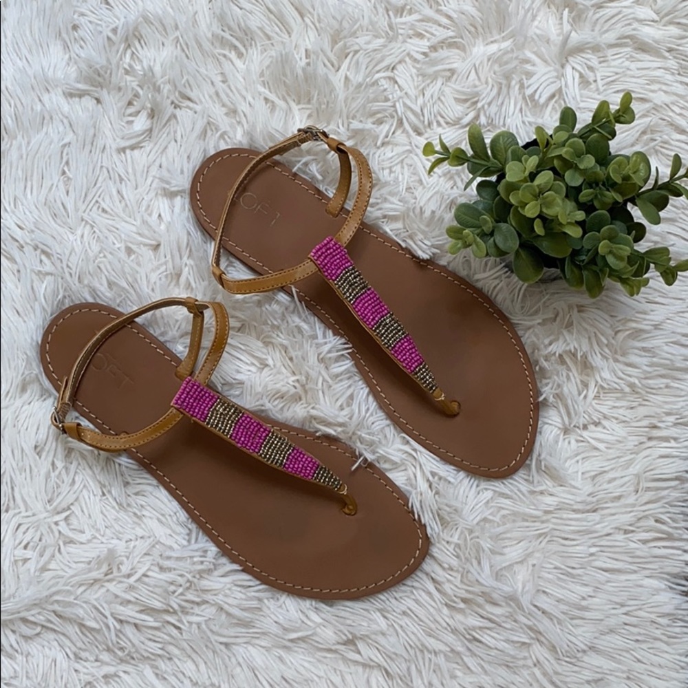 🎉2XHP🎉 Loft Beaded Sandals 💗 Tan & Pink